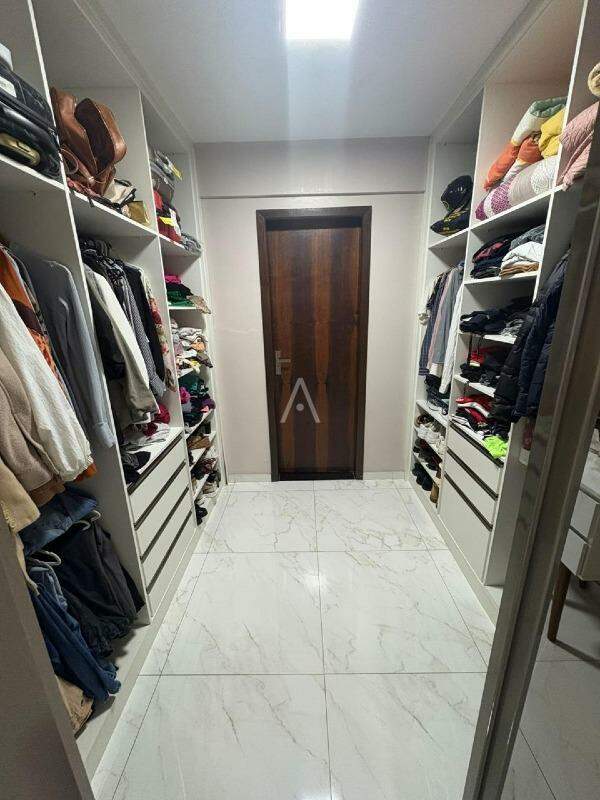 Apartamento para à venda no Bairro CENTRO em CASCAVEL: 