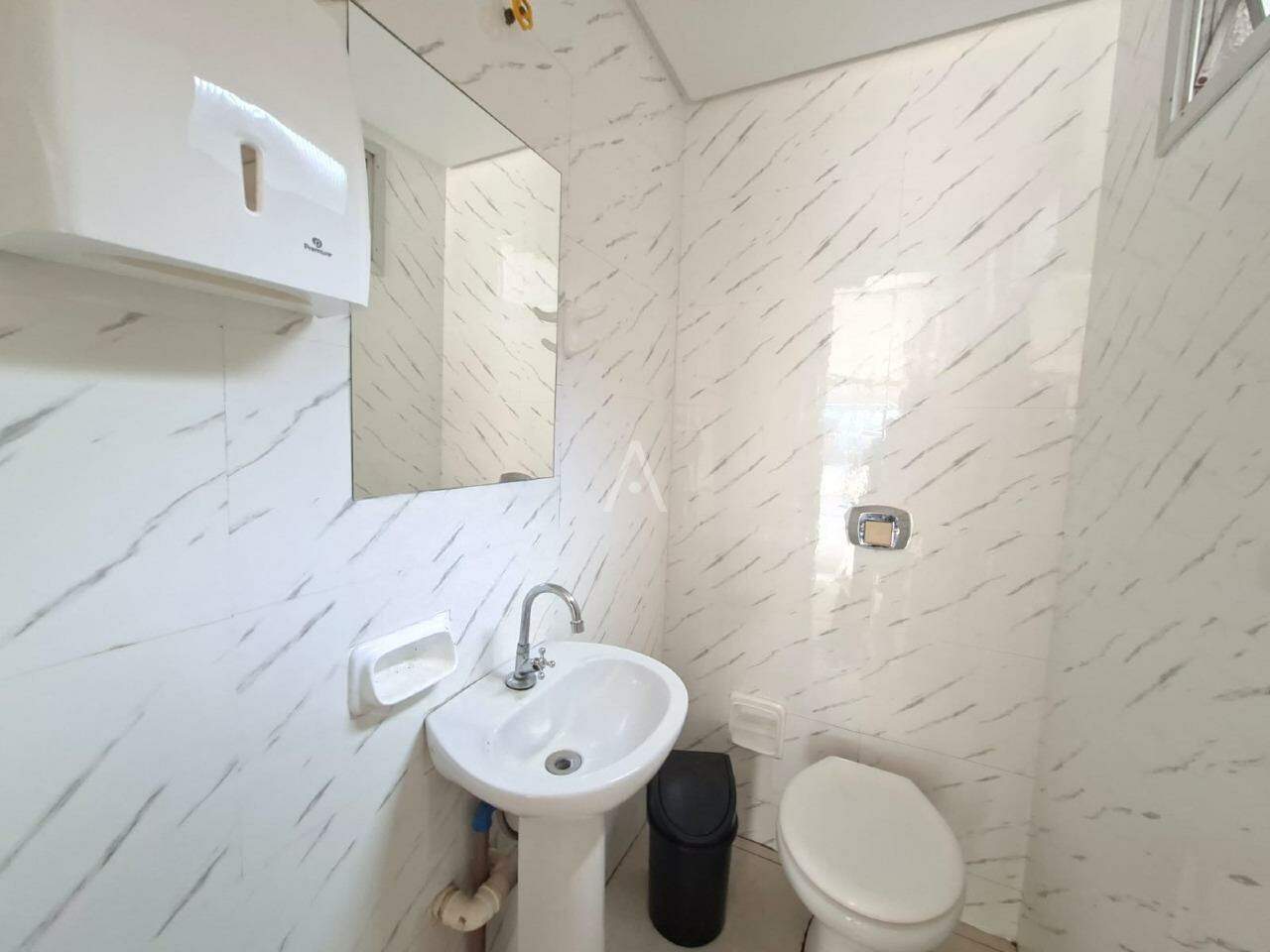 Sala Comercial para para aluguel no Bairro CENTRO em CASCAVEL: 
