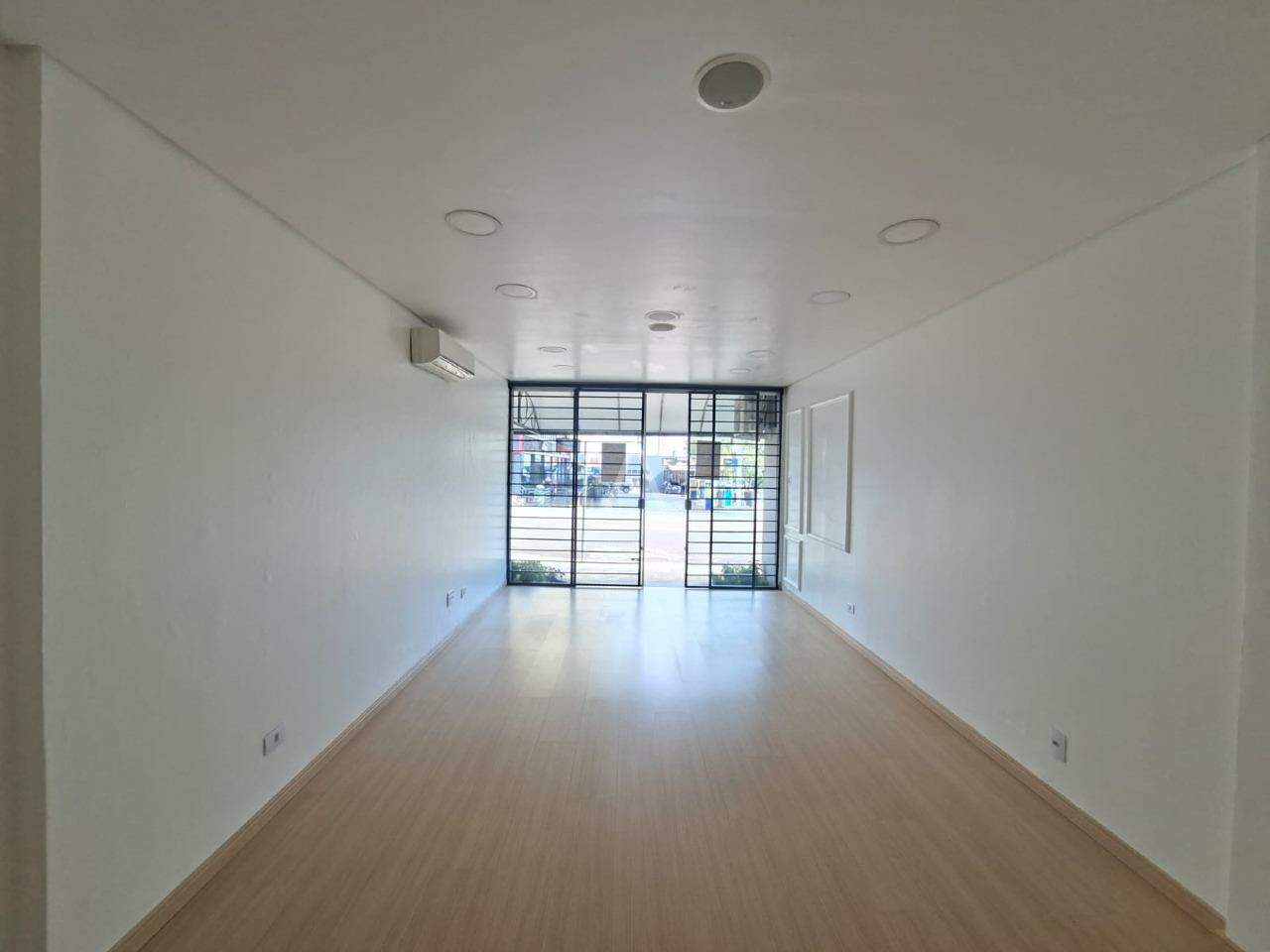 Sala Comercial para para aluguel no Bairro CENTRO em CASCAVEL: 