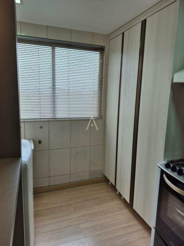 Apartamento para à venda no Bairro REGIAO DO LAGO em CASCAVEL: