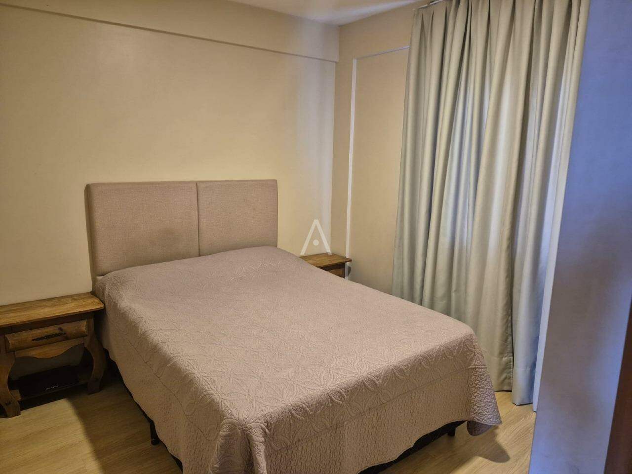 Apartamento para à venda no Bairro REGIAO DO LAGO em CASCAVEL: