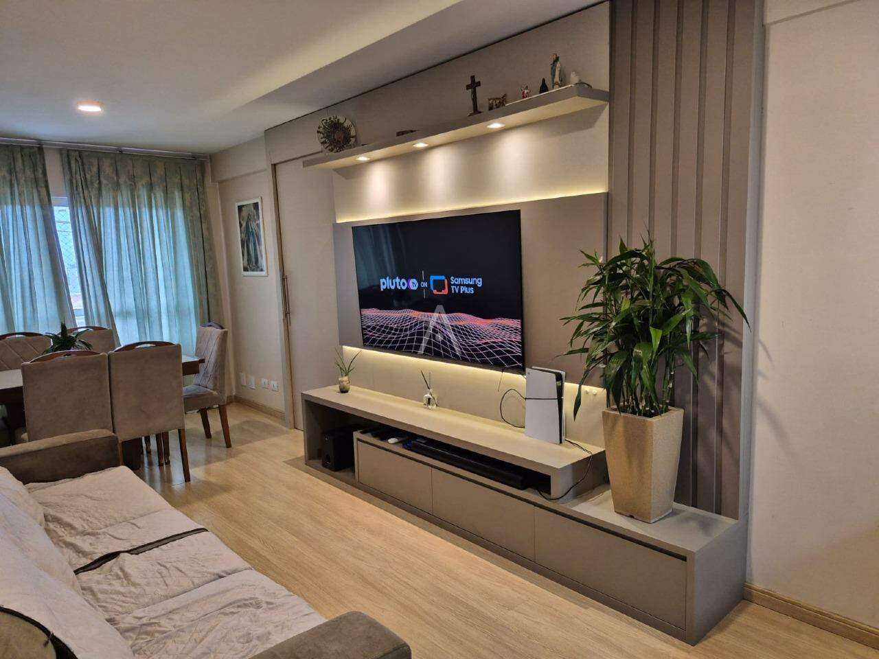 Apartamento para à venda no Bairro REGIAO DO LAGO em CASCAVEL: