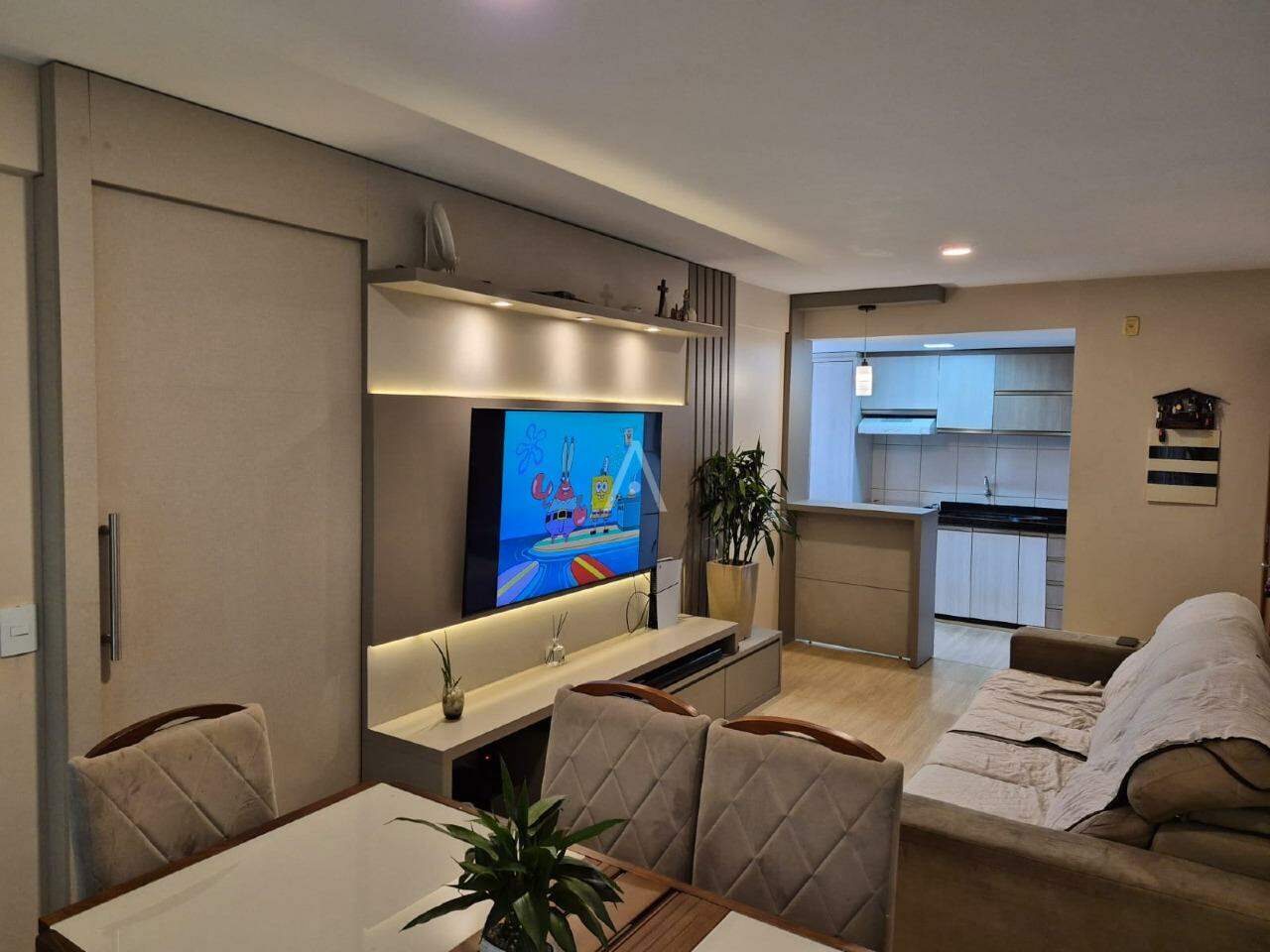 Apartamento para à venda no Bairro REGIAO DO LAGO em CASCAVEL: