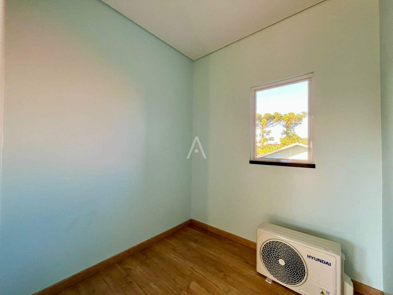 Sobrado para para aluguel no Bairro VILA INDUSTRIAL em TOLEDO: Closet suíte 2