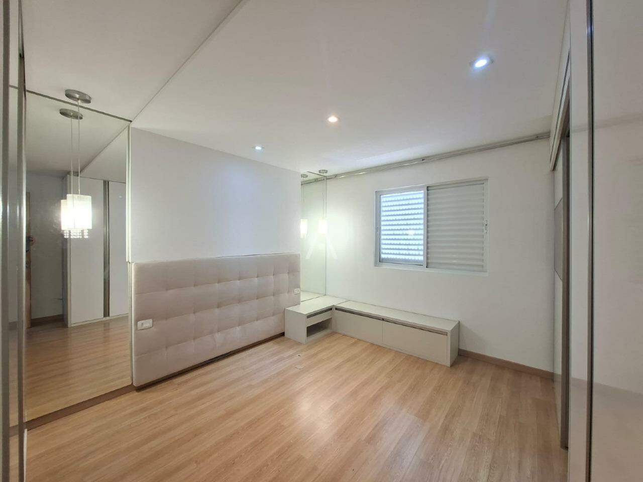 Apartamento para para aluguel no Bairro CENTRO em CASCAVEL: 