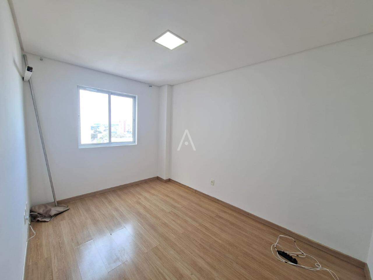 Apartamento para para aluguel no Bairro CENTRO em CASCAVEL: 