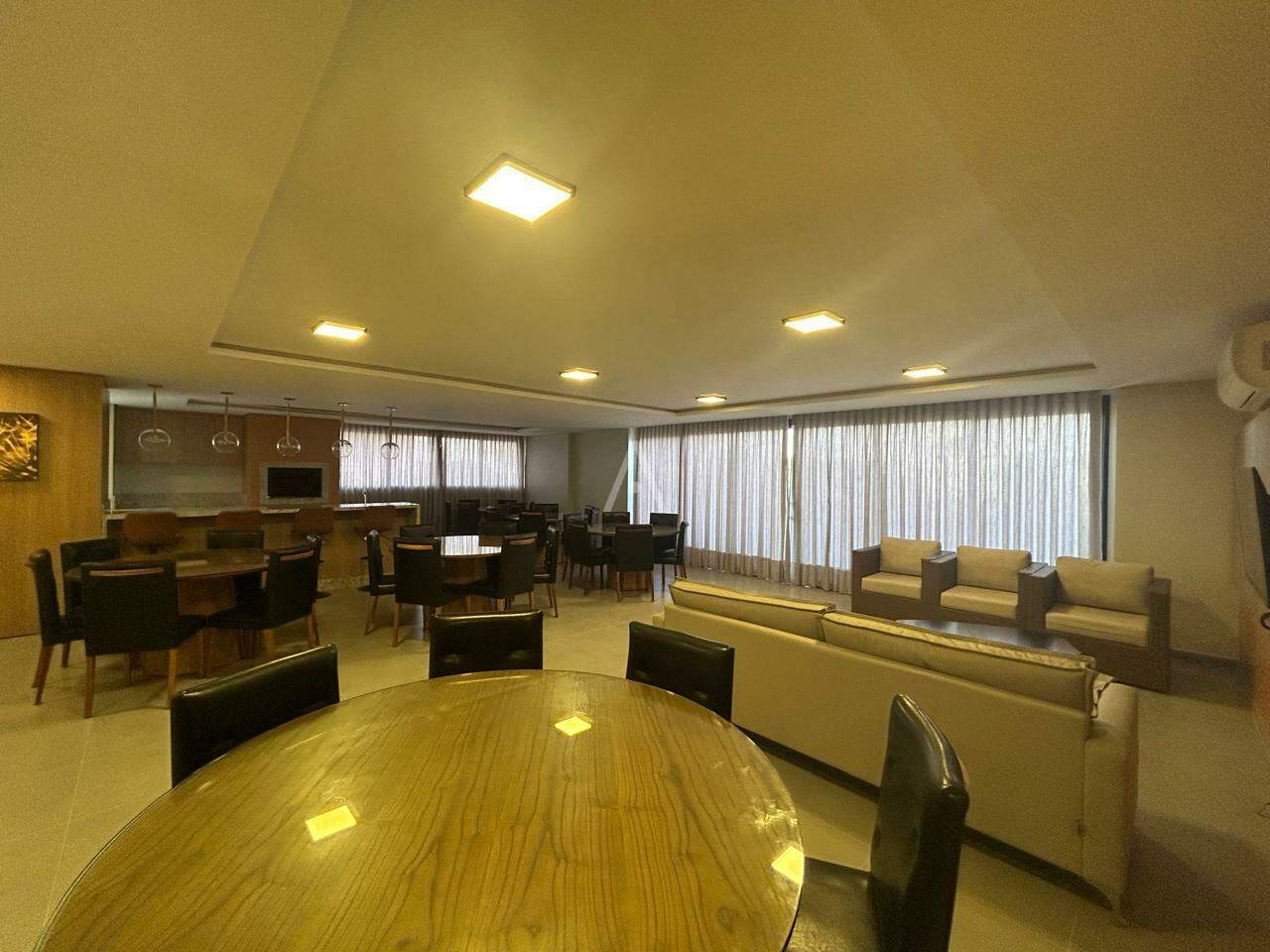 Apartamento para para aluguel no Bairro CANCELLI em CASCAVEL:
