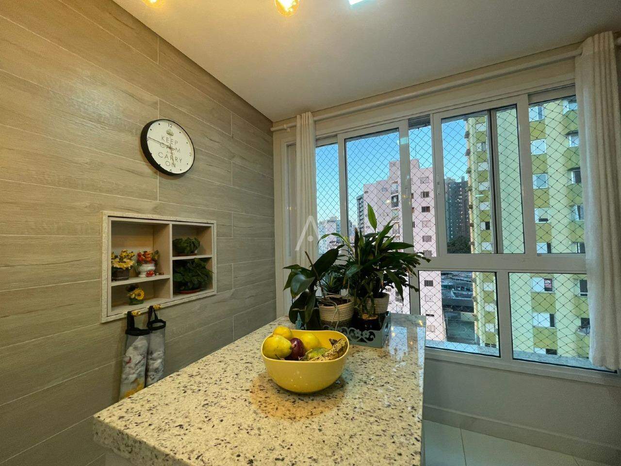 Apartamento para à venda no Bairro CENTRO em CASCAVEL: 