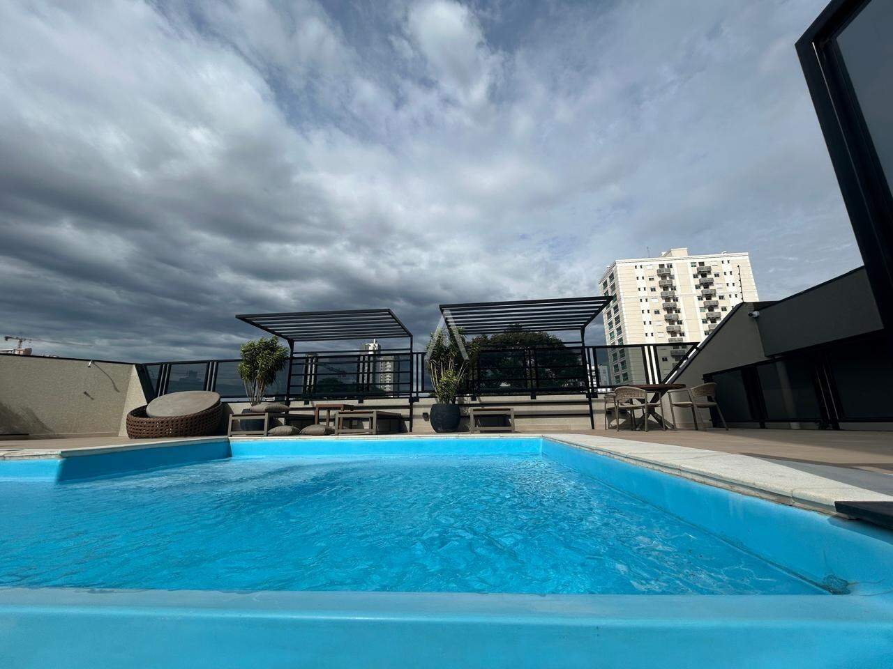 Apartamento para para aluguel no Bairro CENTRO em CASCAVEL: 