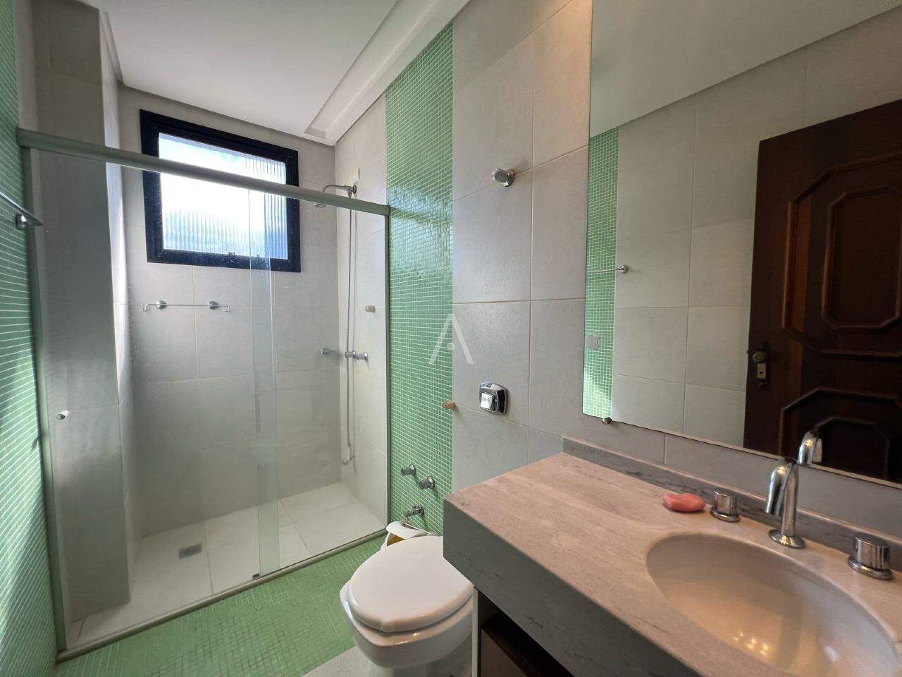 Apartamento para para aluguel no Bairro CENTRO em CASCAVEL: 