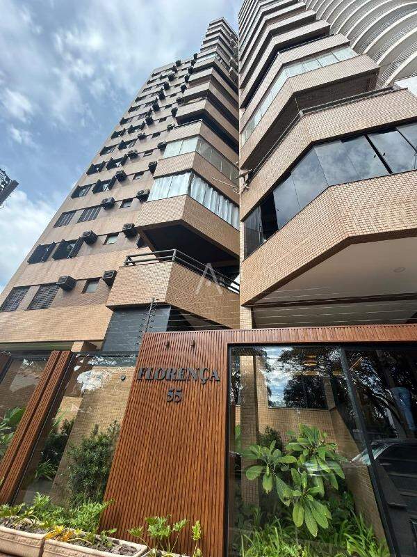 Apartamento para para aluguel no Bairro CENTRO em CASCAVEL: 