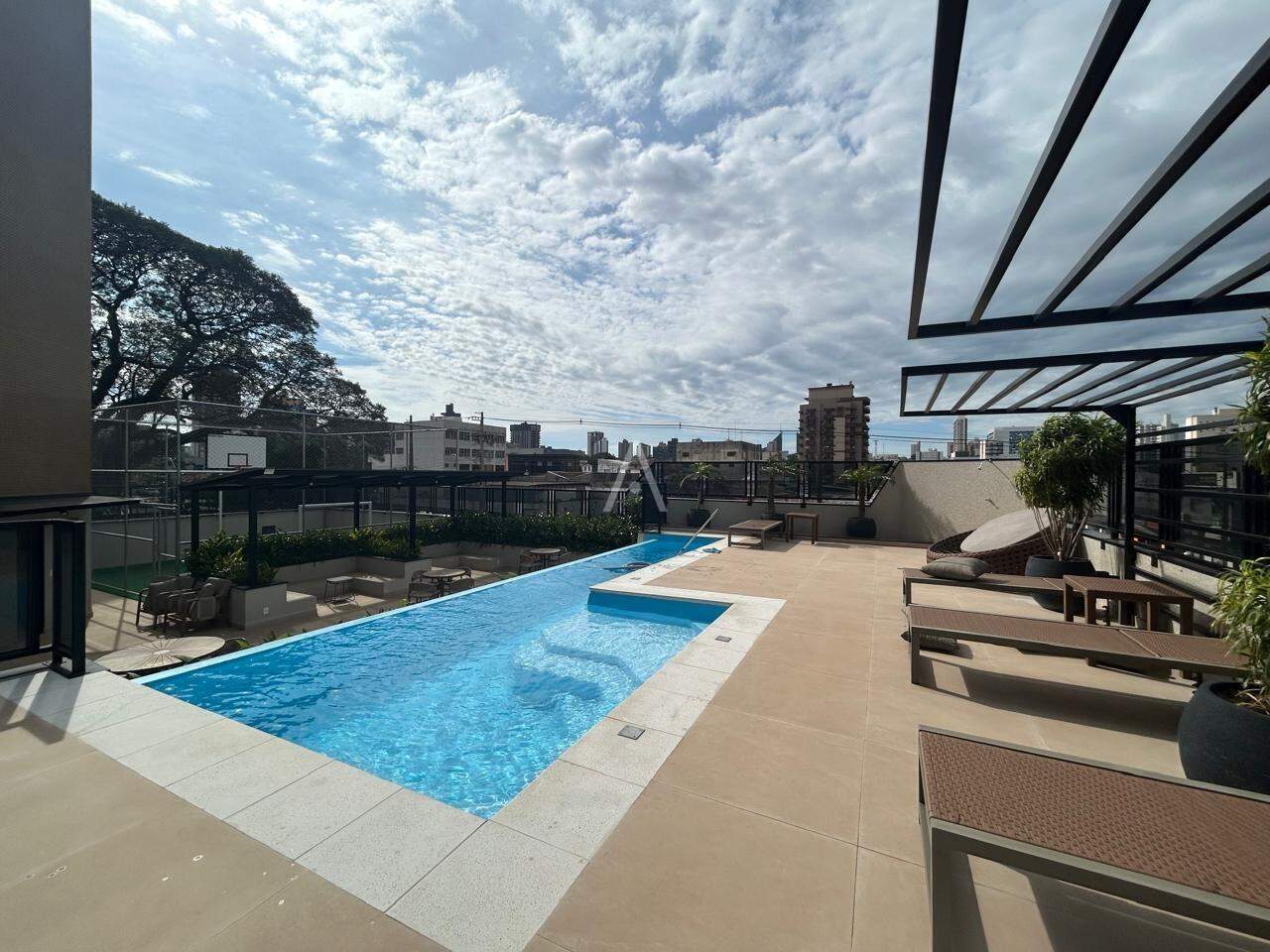 Apartamento para para aluguel no Bairro CENTRO em CASCAVEL: 