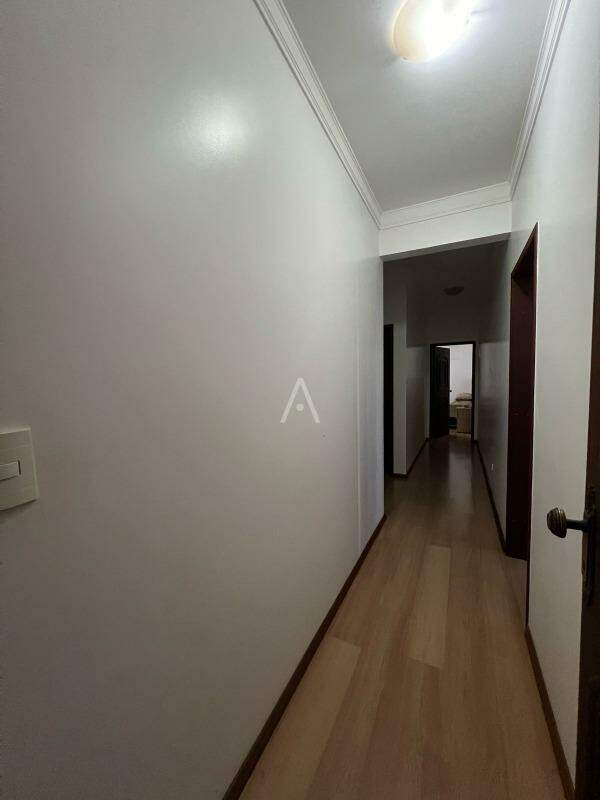 Apartamento para para aluguel no Bairro CENTRO em CASCAVEL: 