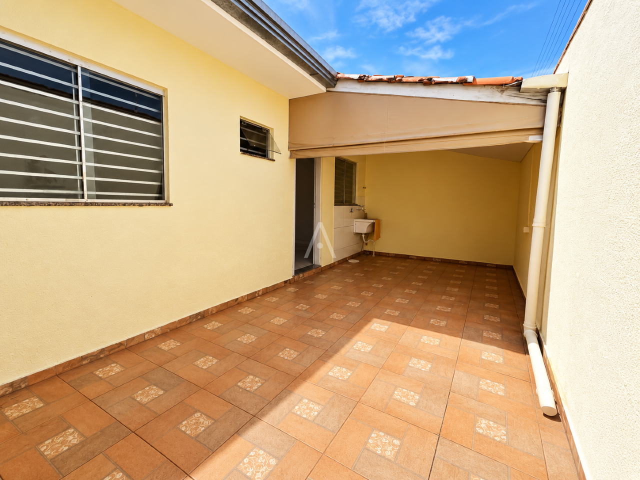Casa Residencial para à venda no Bairro CANCELLI em CASCAVEL: