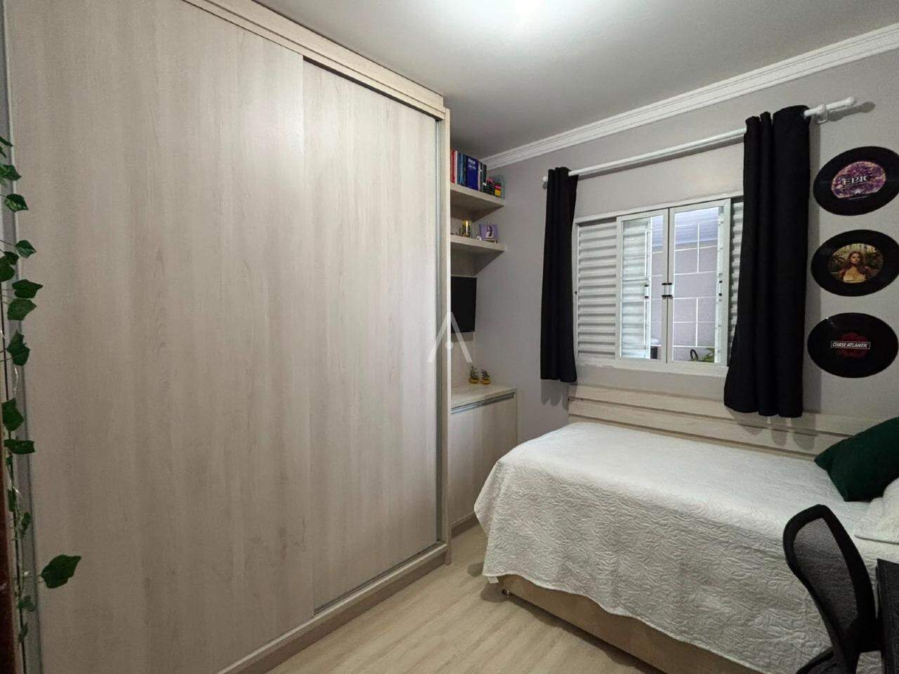 Casa Residencial para à venda no Bairro CANCELLI em CASCAVEL: 
