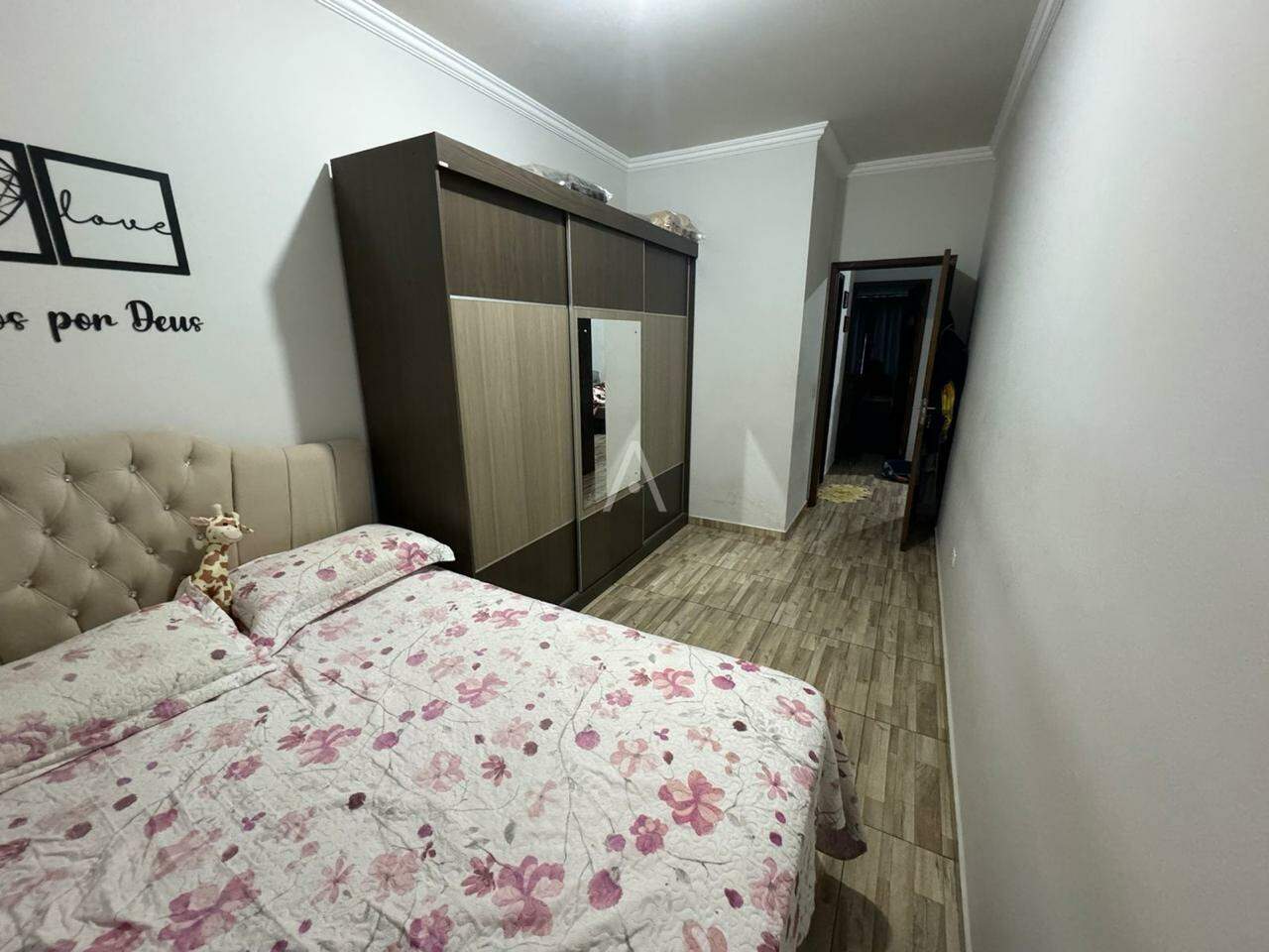 Casa Residencial para à venda no Bairro 14 DE NOVEMBRO em CASCAVEL: