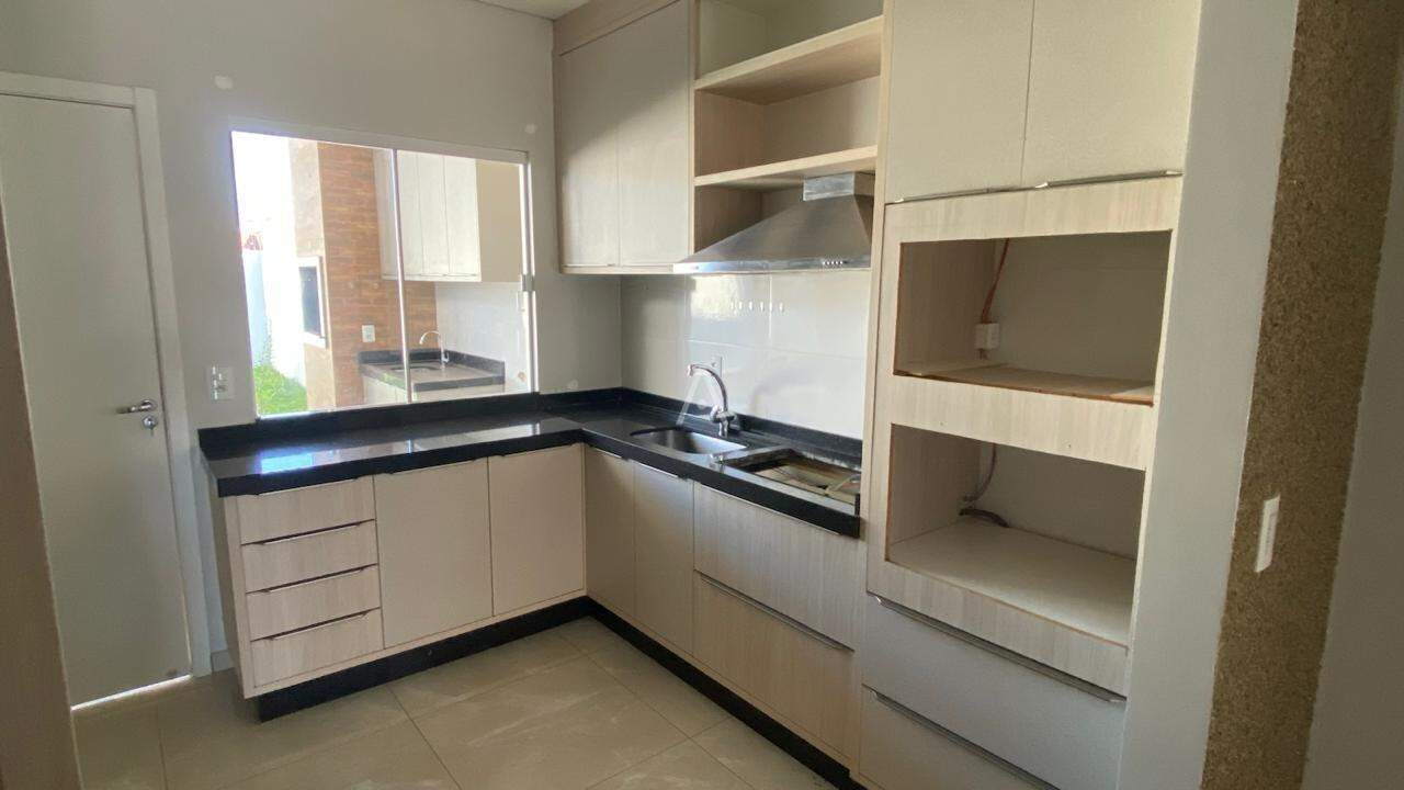 Casa Residencial para à venda no Bairro JARDIM GISELA em TOLEDO: