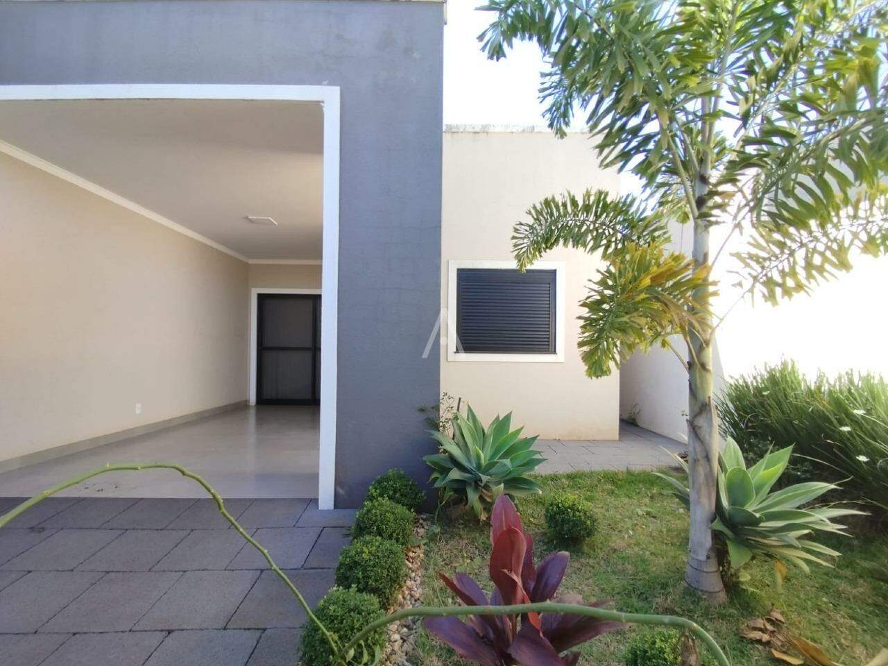 Casa Residencial para à venda no Bairro SANTA FELICIDADE em CASCAVEL: 