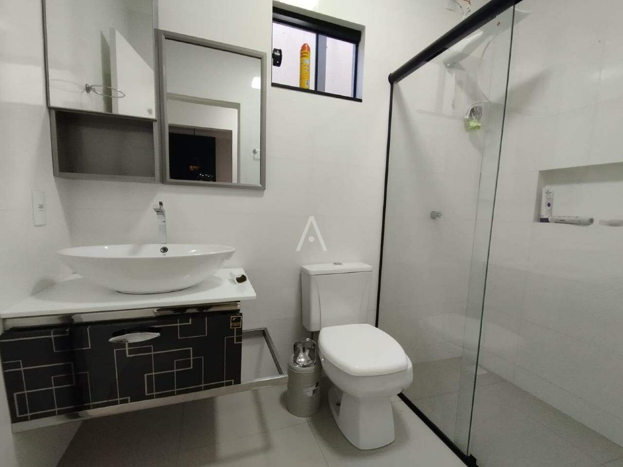 Casa Residencial para à venda no Bairro SANTA FELICIDADE em CASCAVEL: 