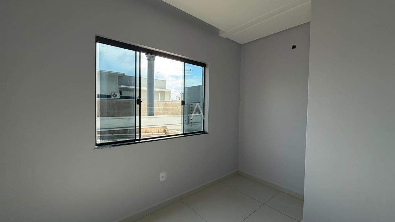 Sobrado para à venda no Bairro BELMONT em CASCAVEL: 