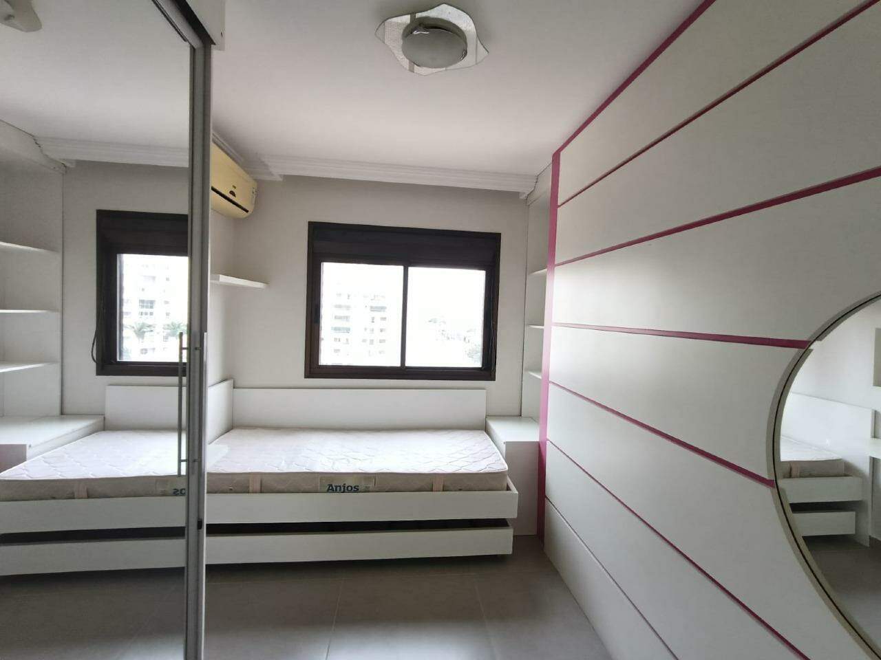 Apartamento para à venda no Bairro CENTRO em CASCAVEL: 