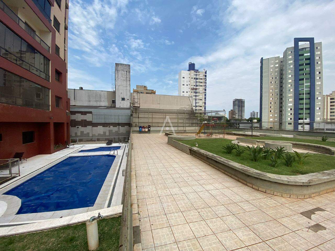 Apartamento para à venda no Bairro CENTRO em CASCAVEL: