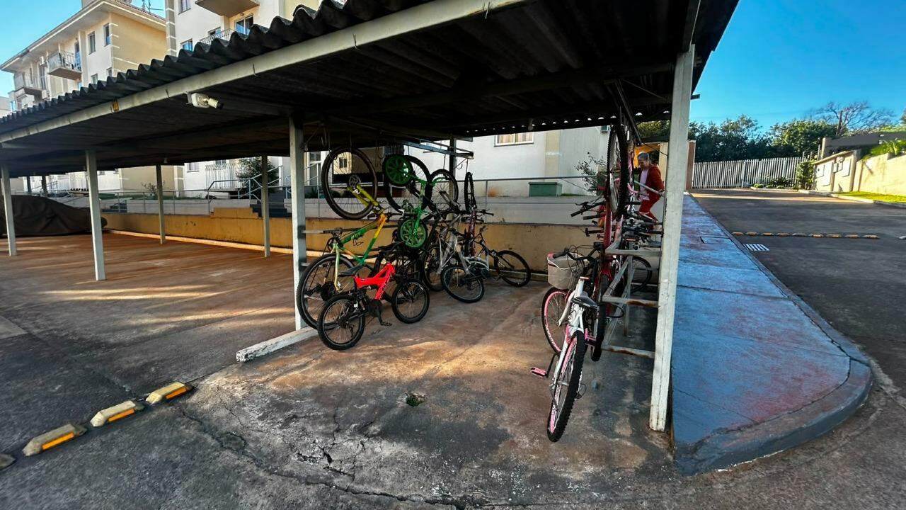 Apartamento para à venda no Bairro NEVA em CASCAVEL: 