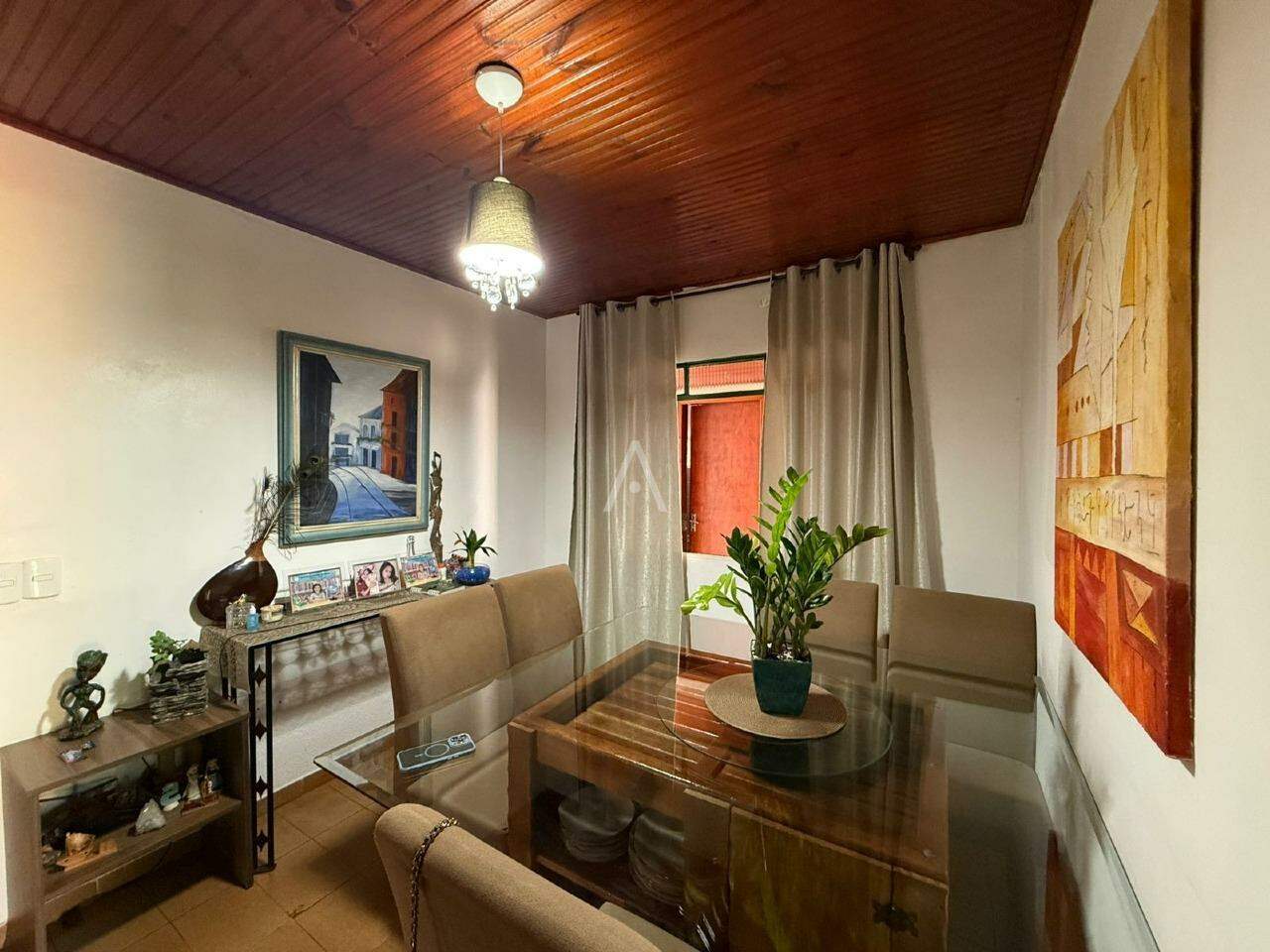 Casa Residencial para à venda no Bairro CANCELLI em CASCAVEL: 