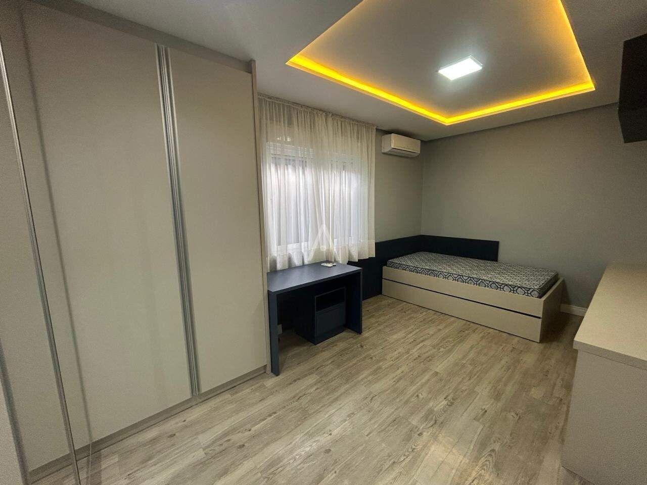 Casa Residencial para para aluguel no Bairro CENTRO em CASCAVEL: suite 3