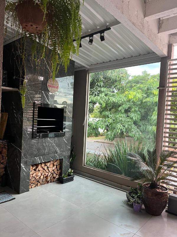 Casa Residencial para para aluguel no Bairro SANTA CRUZ em CASCAVEL: 