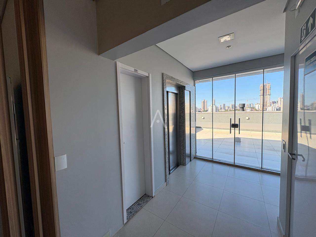 Apartamento para para aluguel no Bairro CENTRO em CASCAVEL: