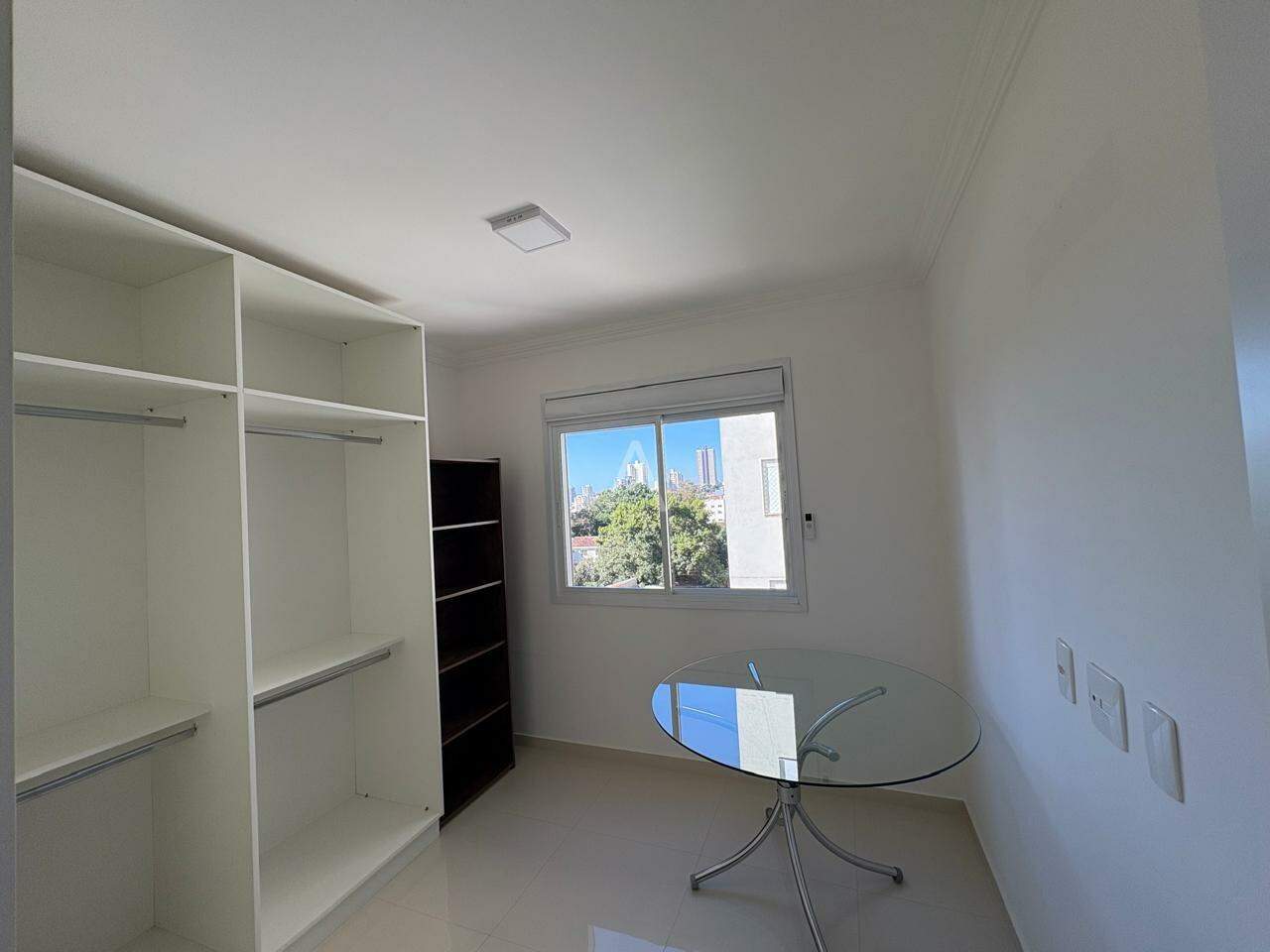 Apartamento para para aluguel no Bairro CENTRO em CASCAVEL: Dormitório 2