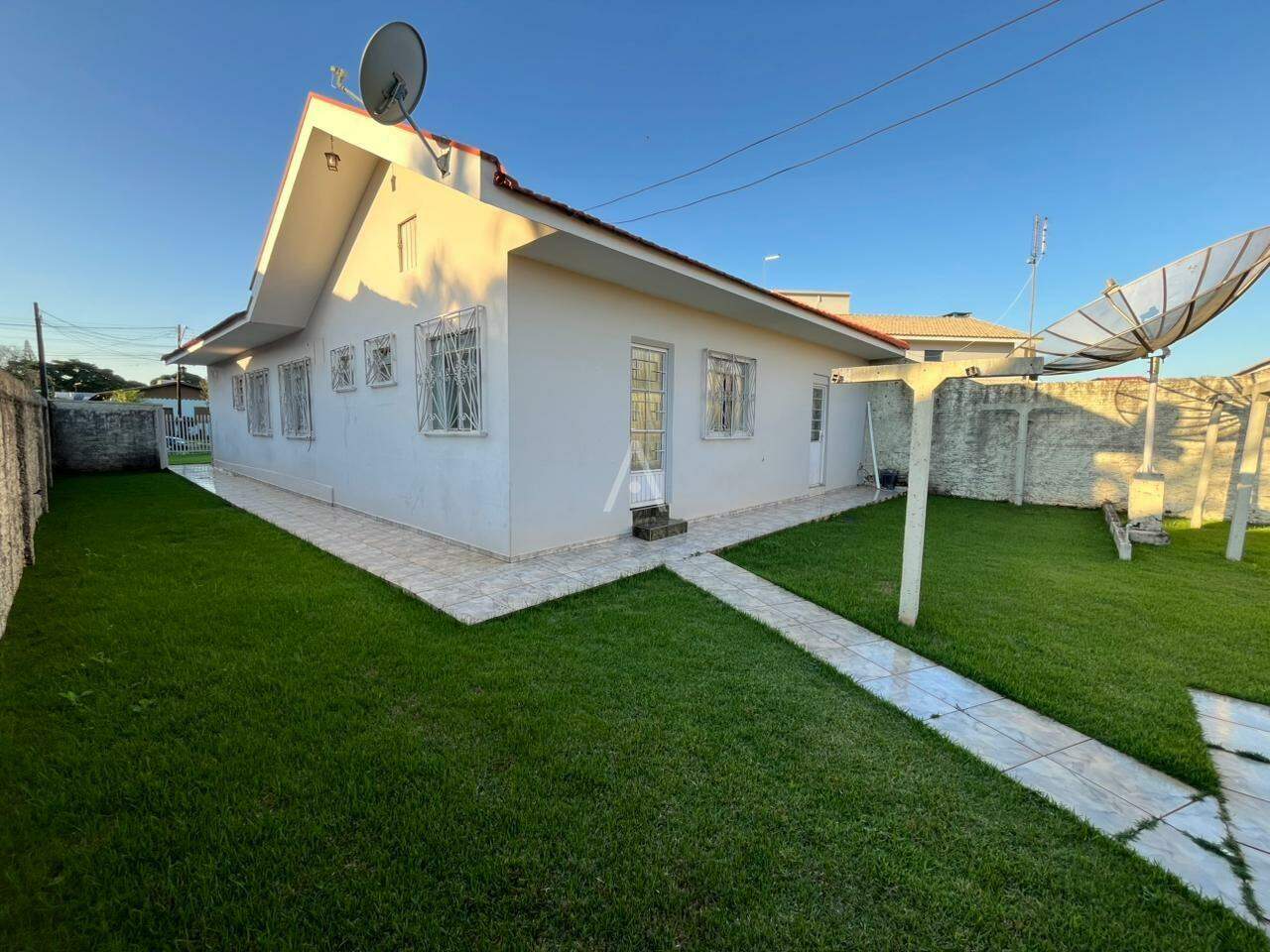 Casa Residencial para à venda no Bairro JARDIM PORTO ALEGRE em TOLEDO: 