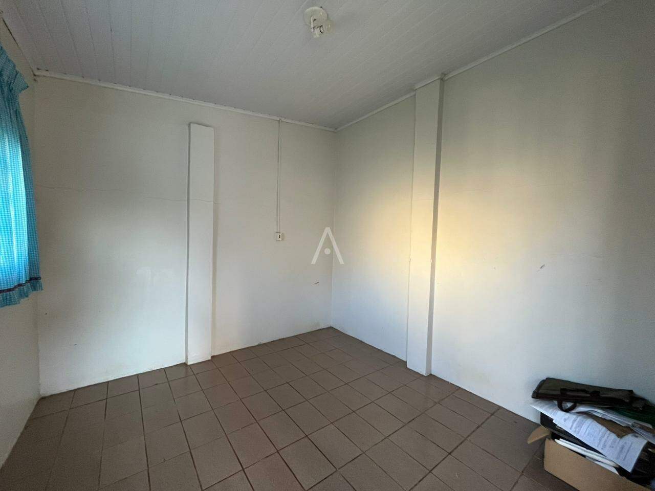 Casa Residencial para à venda no Bairro JARDIM PORTO ALEGRE em TOLEDO: 