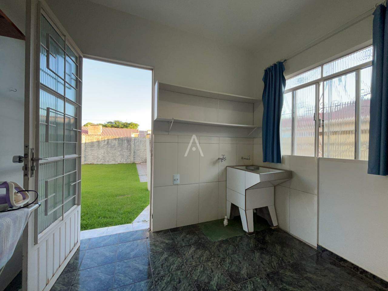 Casa Residencial para à venda no Bairro JARDIM PORTO ALEGRE em TOLEDO: 
