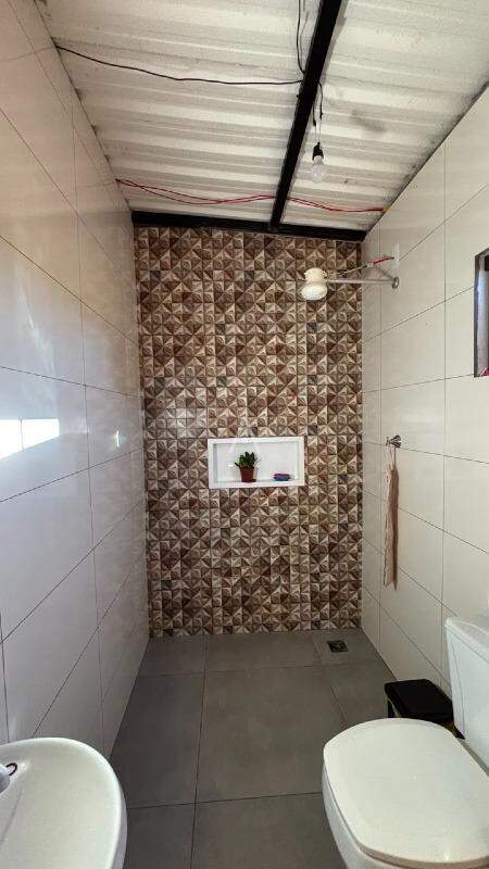 Casa Residencial para à venda no Bairro SEDE ALVORADA em CASCAVEL: 