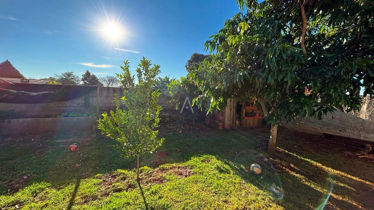 Casa Residencial para à venda no Bairro SEDE ALVORADA em CASCAVEL: 