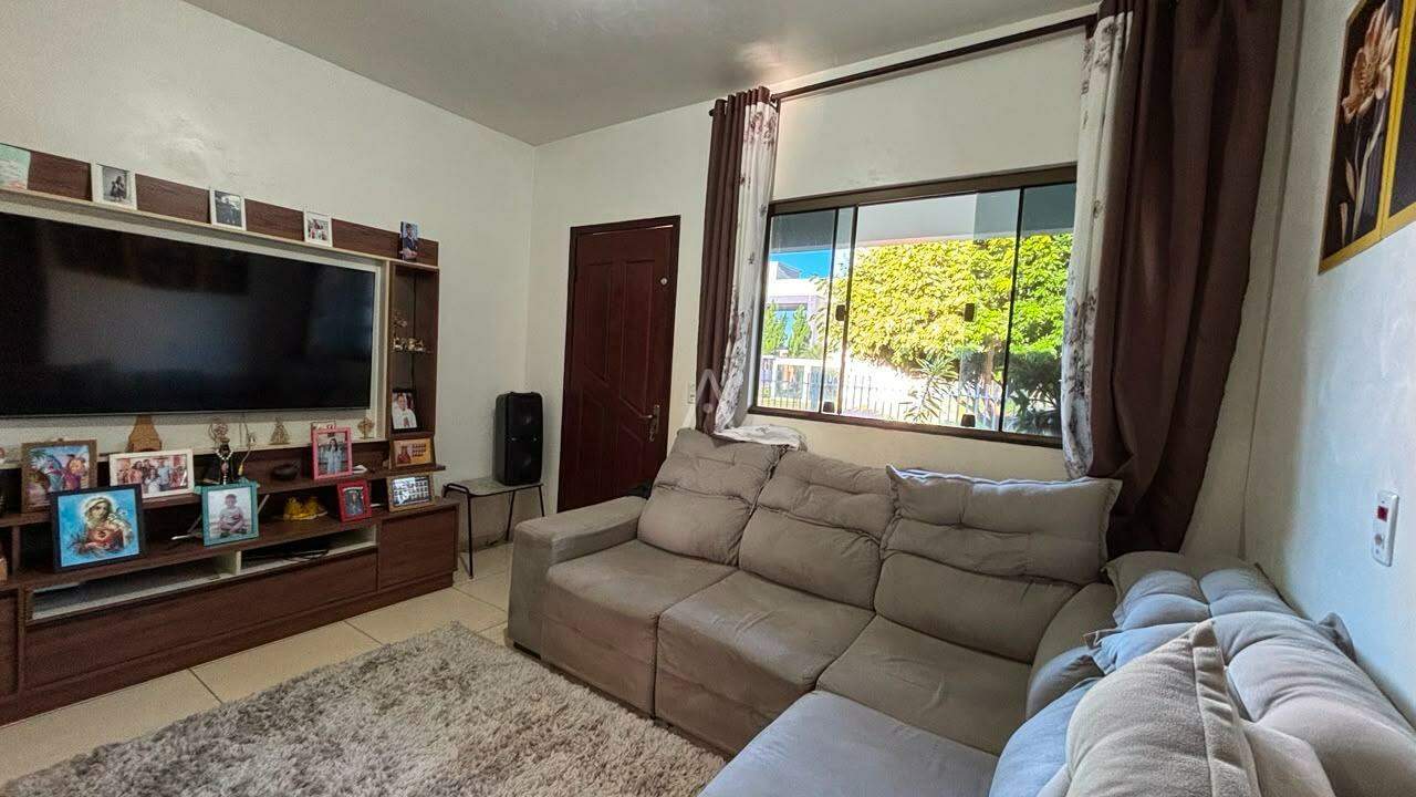 Casa Residencial para à venda no Bairro SEDE ALVORADA em CASCAVEL: 