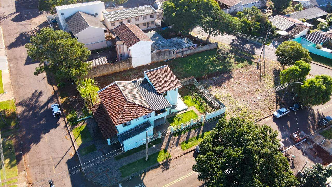 Terreno para à venda no Bairro UNIVERSITARIO em CASCAVEL: