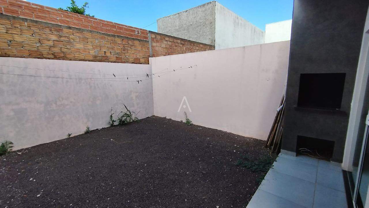 Casa Residencial para à venda no Bairro JARDIM COOPAGRO em TOLEDO: