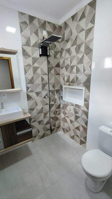 Casa Residencial para à venda no Bairro JARDIM COOPAGRO em TOLEDO: