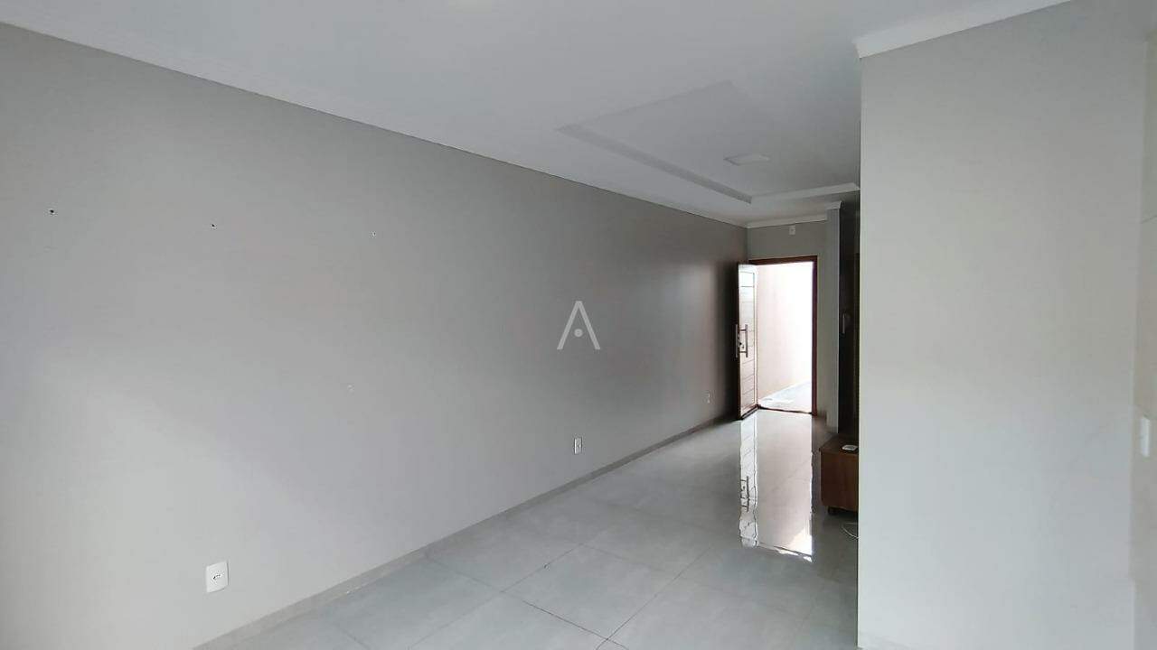 Casa Residencial para à venda no Bairro JARDIM COOPAGRO em TOLEDO: 