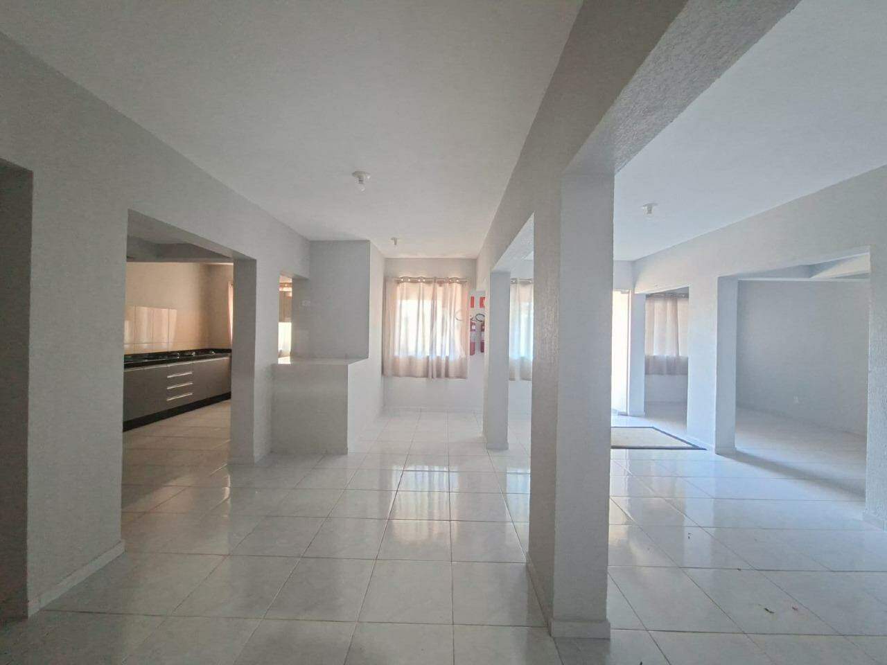 Apartamento para para aluguel no Bairro CANCELLI em CASCAVEL: