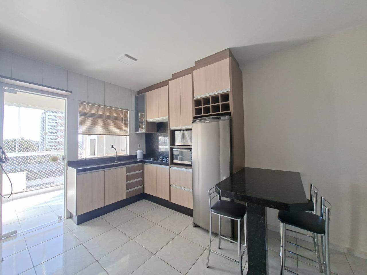 Apartamento para para aluguel no Bairro CANCELLI em CASCAVEL: