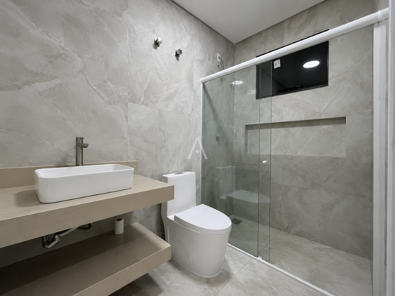 Casa Residencial para para aluguel no Bairro JARDIM COOPAGRO em TOLEDO: 