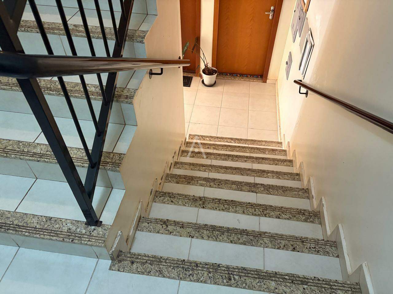 Apartamento para para aluguel no Bairro COUNTRY em CASCAVEL: 
