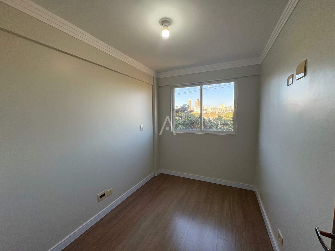 Apartamento para para aluguel no Bairro COUNTRY em CASCAVEL: Dormitório 1