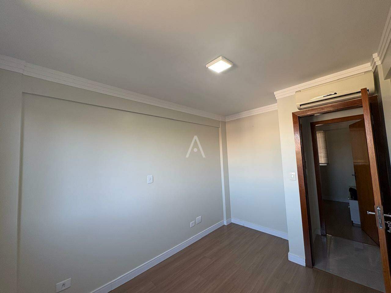 Apartamento para para aluguel no Bairro COUNTRY em CASCAVEL: 