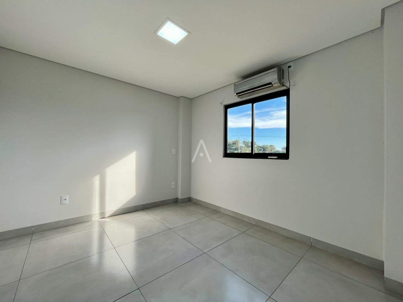 Apartamento para para aluguel no Bairro JARDIM COOPAGRO em TOLEDO: 