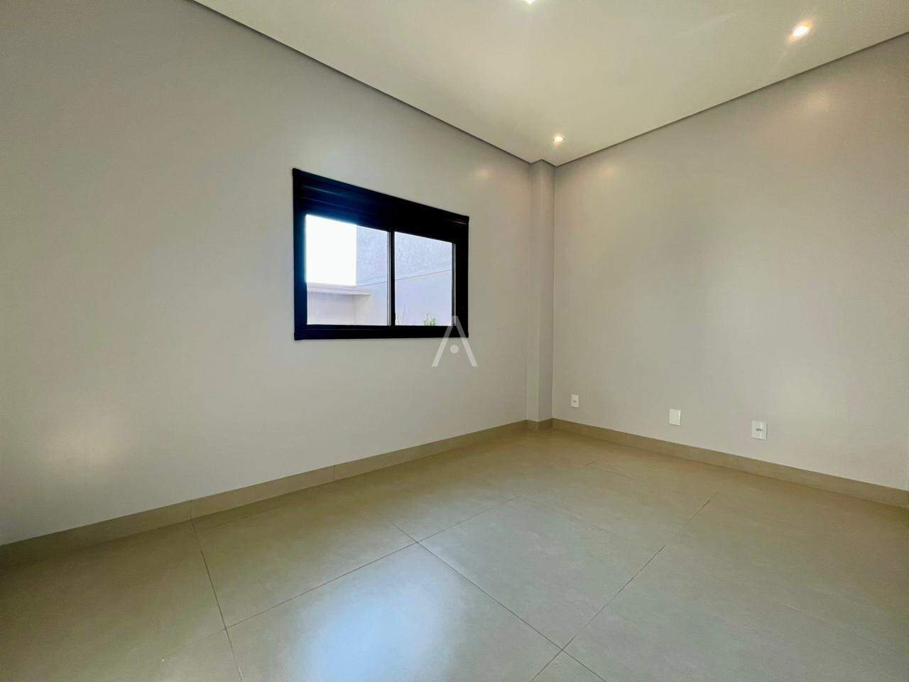 Casa Residencial para à venda no Bairro JARDIM CONCORDIA em TOLEDO: 
